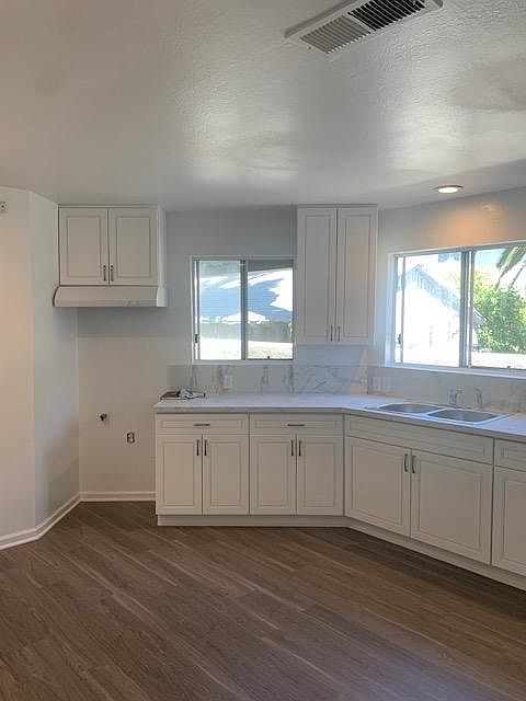 1st image of 135 W Kelso St #3