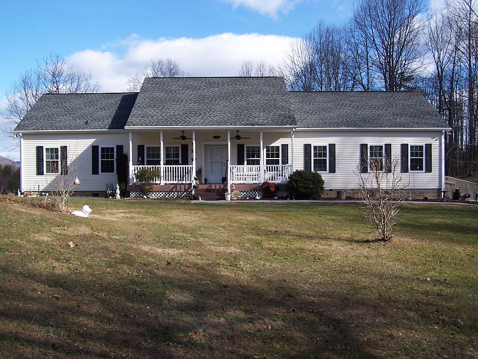 1st image of 200 Sharon Ln