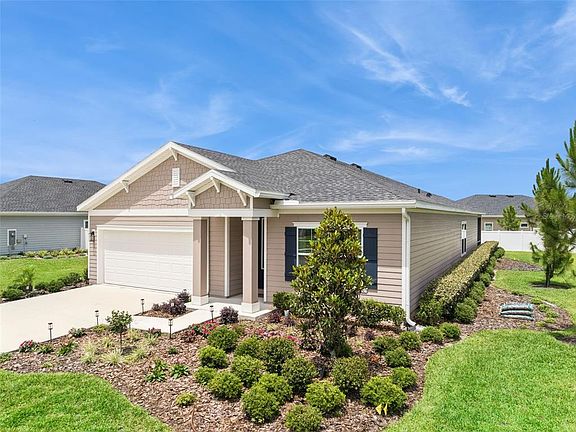 2nd image of 2110 Raglan Cir