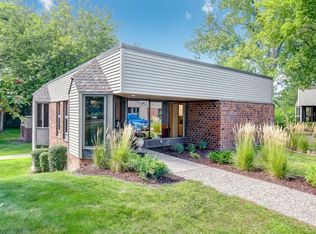 17808 Excelsior Blvd, Minnetonka, MN 55345
