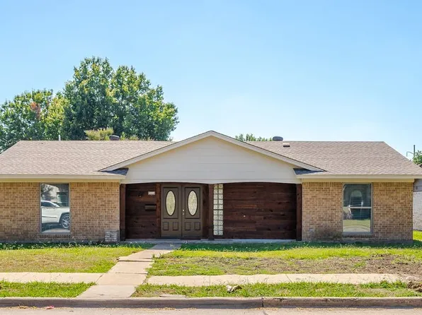 2414 Richland Dr, Garland, TX 75044