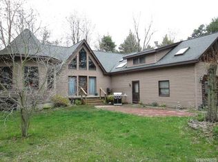 1640 Carmen Rd, BARKER, NY 14012