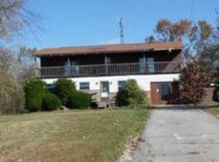 6924 Bye Rd, East Palestine, OH 44413