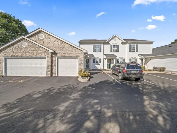 6772 Hamler Dr #25B, Canal Winchester, OH 43110