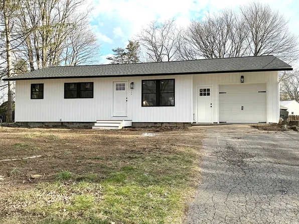 796 Pheasant Run, Cortland, NY 13045