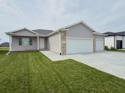 2117 E 41st St, Kearney, NE, 68847