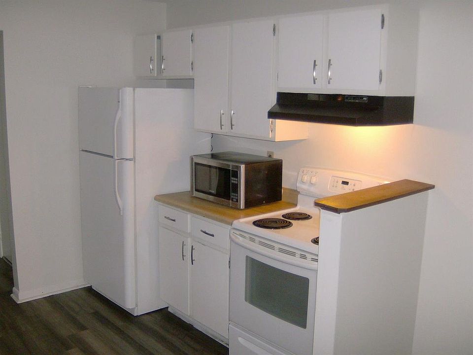 2nd image of 2050 Woodtrail Dr APT 55