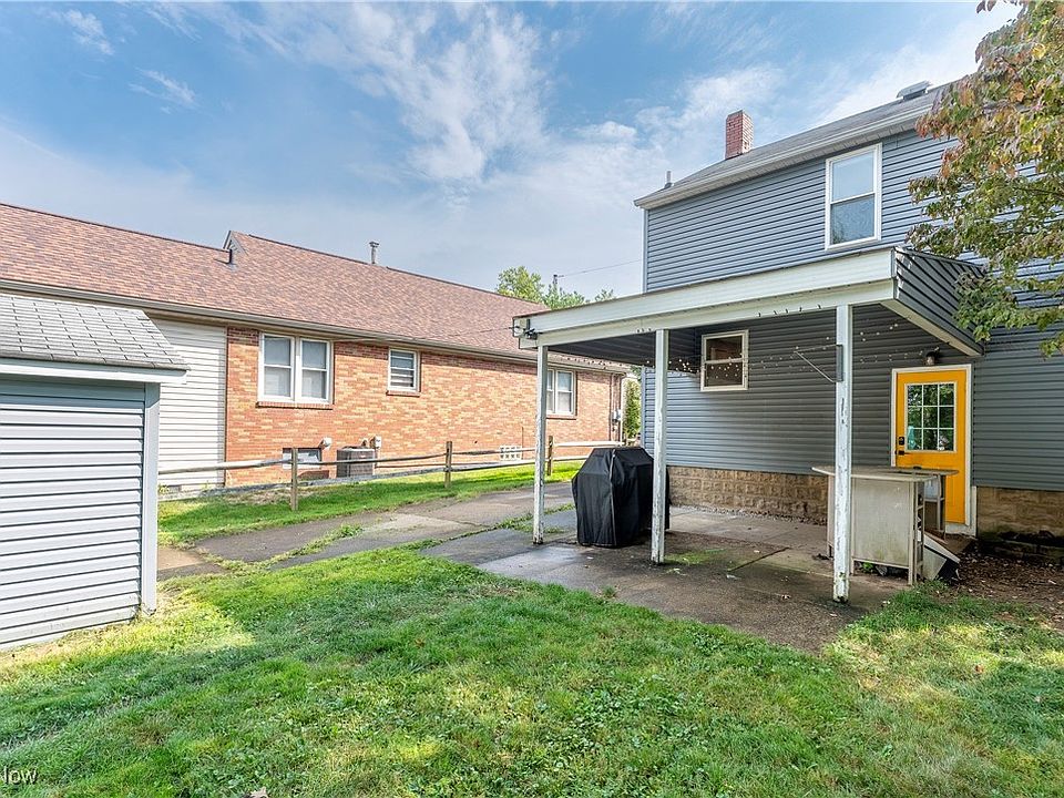 2nd image of 190 Baird Ave