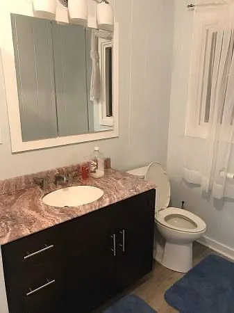 Unit Photo