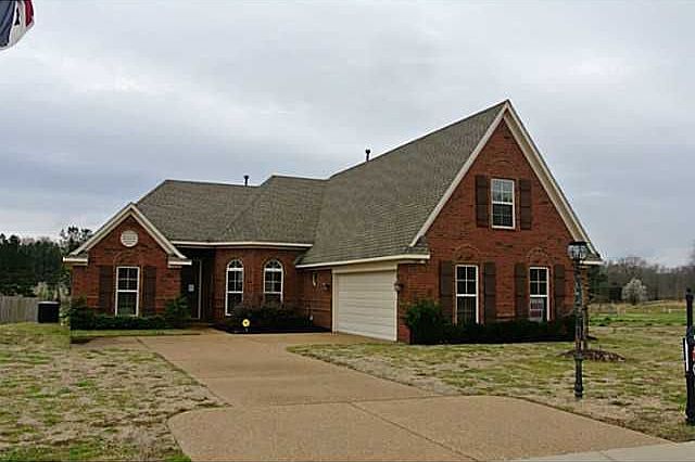 1st image of 125 Meadowland Ln