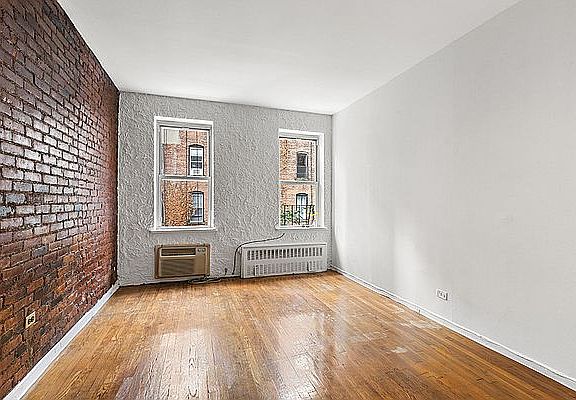 3rd image of 482 E 74th St APT 3C