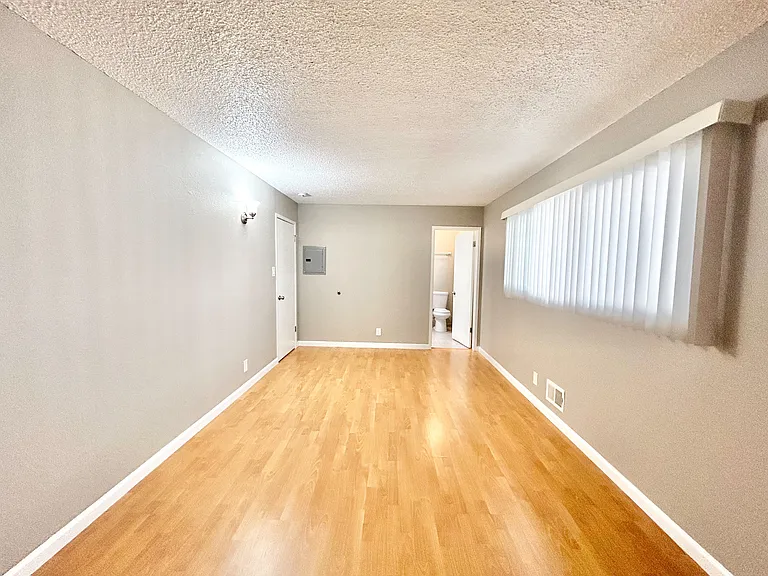 2080 Fruitdale Ave — Photo 29