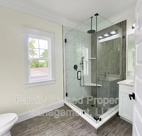 2245 Fillmore St — Photo 12