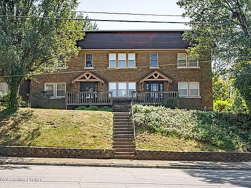 1902 Payne St #2 Photo 1