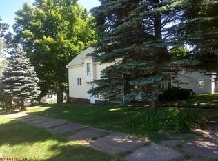 800 Erie Ave, Crystal Falls, MI 49920