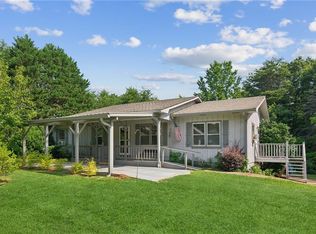 1818 Moccasin Gap Rd, Lula, GA 30554