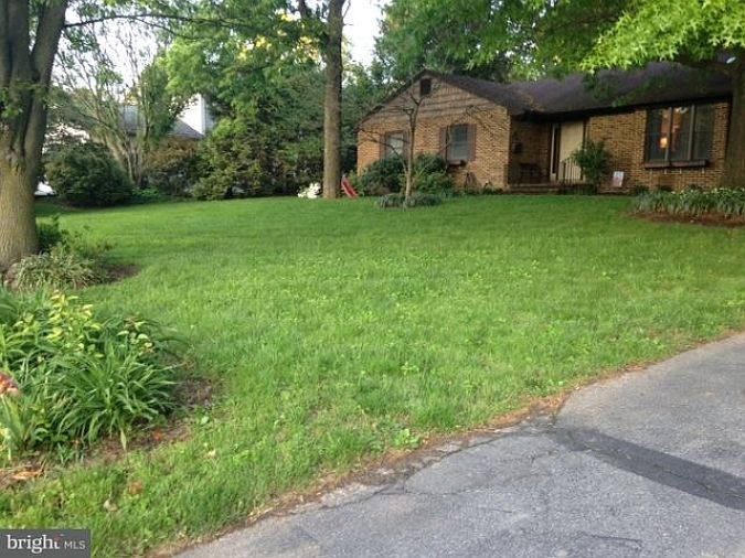 2nd image of 1534 Nester Dr
