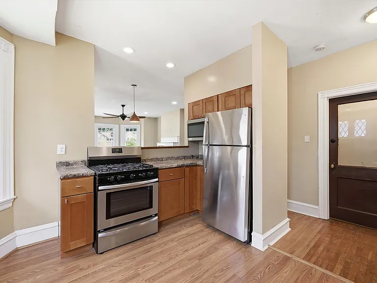 506 W Harvey St #2 — Photo 9