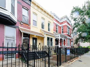 2320 W Warren Blvd, Chicago, IL 60612