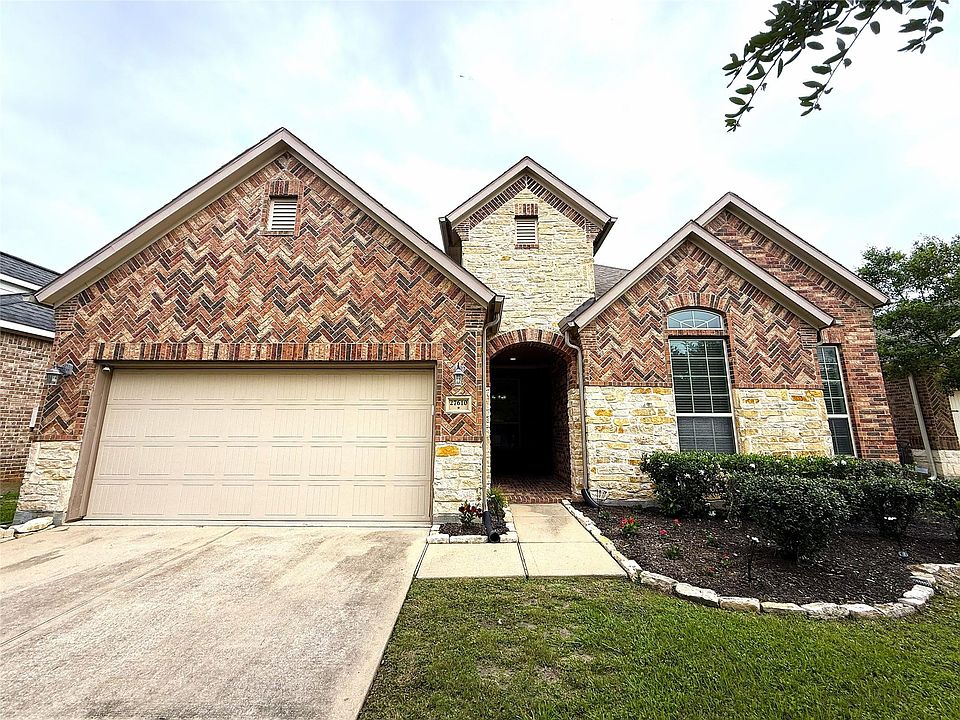 1st image of 27610 Dalton Bluff Ct