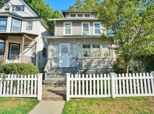69 Lake Ave, Staten Island, NY 10303