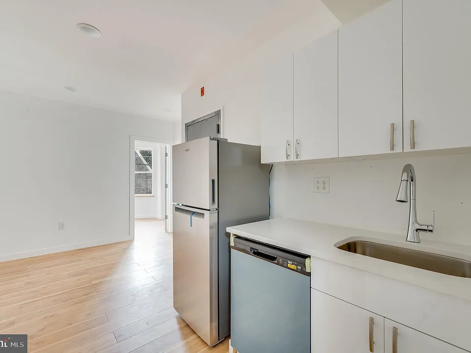 1617 Harrison St #2F