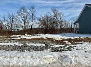 103 Mountain Ln, Morgantown, WV 26501