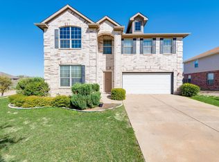 1101 Nighthawk Rd, Fort Worth, TX 76108