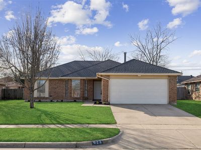 823 Bentle St, Cedar Hill, TX, 75104