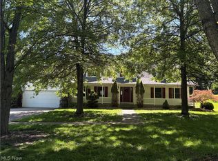 209 Maple Ave, Saint Clairsville, OH 43950