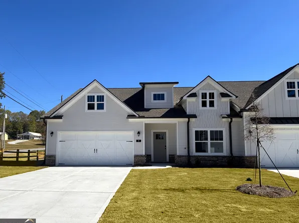 9 Village Ct #1, Cleveland, GA 30528