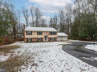 101 Christopher Mill Rd, Medford, NJ 08055