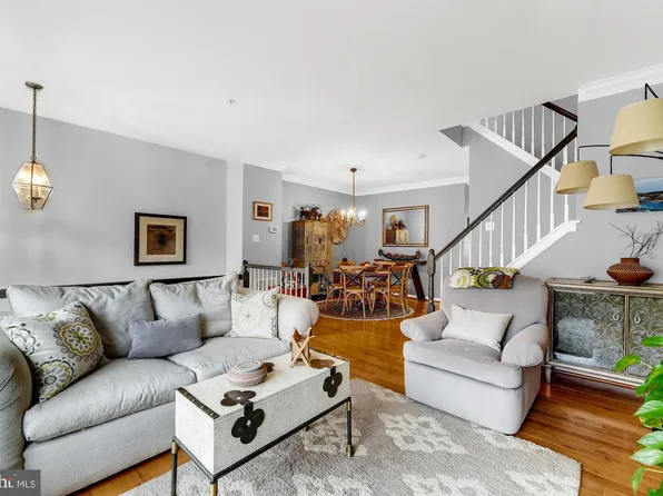 2090 Clipper Park Rd, Baltimore, MD 21211