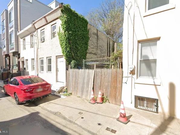 2144 N Randolph St, Philadelphia, PA 19122