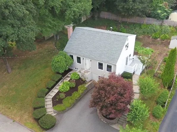 13 Winslow Rd, Sharon, MA 02067