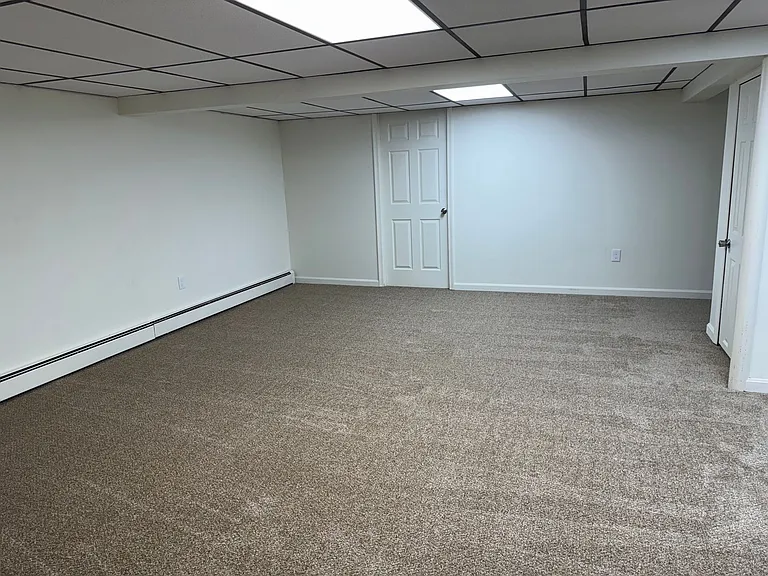 1035 Ridge Ave — Photo 47
