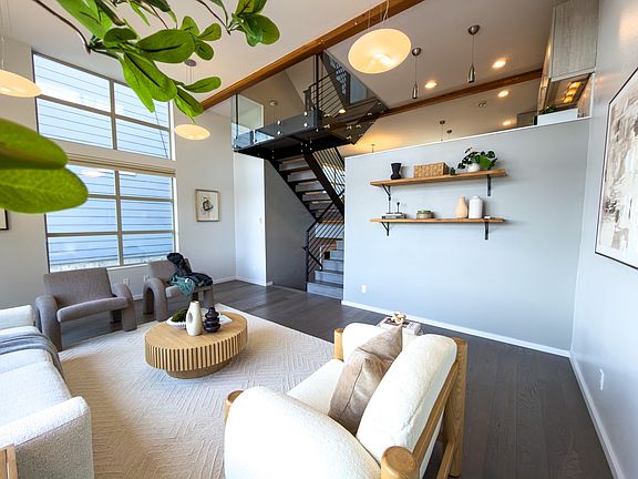 5th image of 3404 23rd Ave W #A