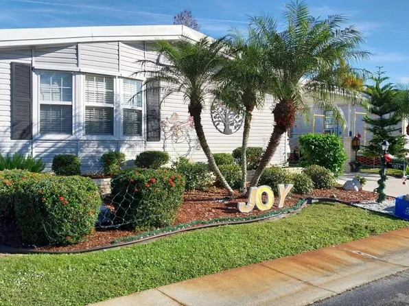 15957 Blue Skies Dr #312, North Fort Myers, FL 33917