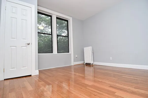 Rented by Bold New York | media 20