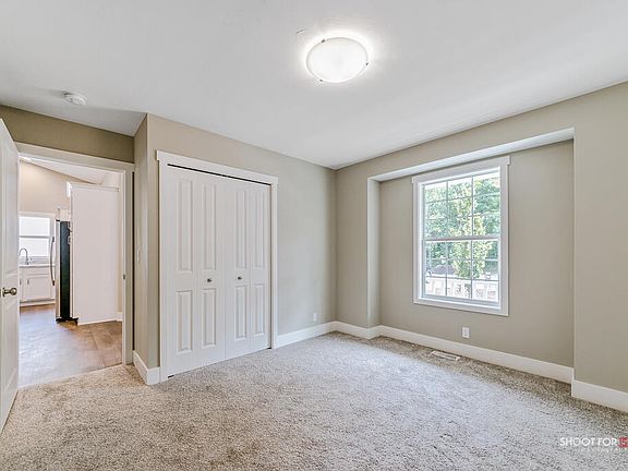 5th image of 123 Depot Hill Ct