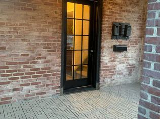 106 Pemberwick Rd, Greenwich, CT 06831