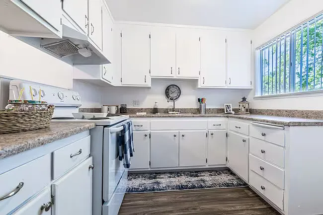Sandpiper Cove Apartments — Photo 5