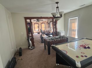 226 Highland St APT 3, Worcester, MA 01609
