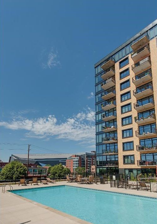 1st image of 1120 2nd St S #209