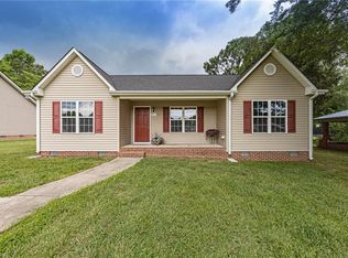 611 E Dameron Ave, Liberty, NC 27298