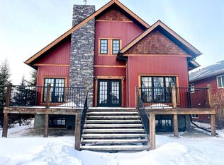 107 E Poplar Ave, Trochu, AB T0M2C0