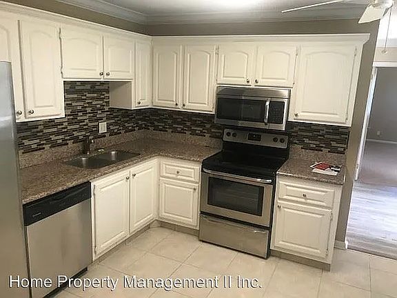 2nd image of 617 Holly Dr