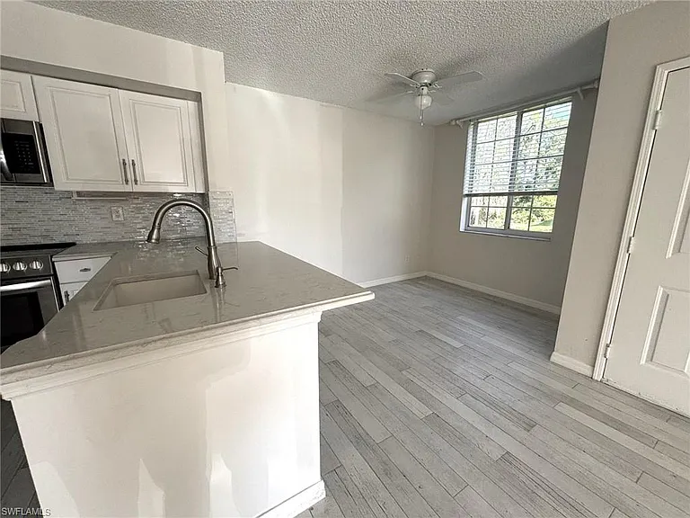 1260 Wildwood Lakes Blvd #107 — Photo 5