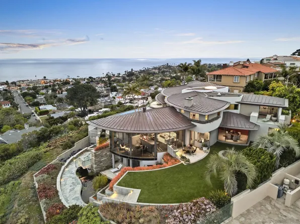 5740 La Jolla Corona Dr, La Jolla, CA 92037