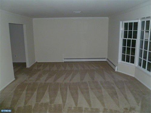 2nd image of 1053 Dauphin Ct